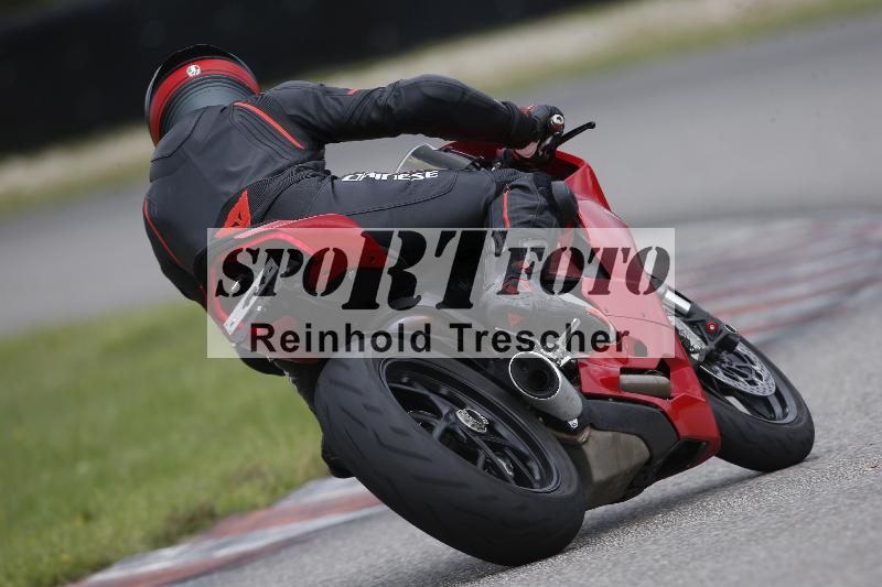 /Archiv-2023/55 02.08.2023 FREERIDE TRAINING ADR/Gruppe M/backside